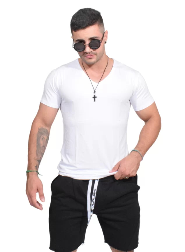Camiseta Básica Manga Curta Branca Gola V